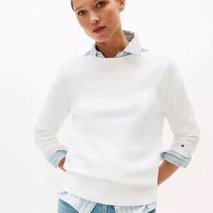 NWT Tommy Hilfiger Women's Classic White Boat Neck Sweater